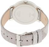 GUESS Women's Analog Watch with Leather Calfskin Strap GW0008L1