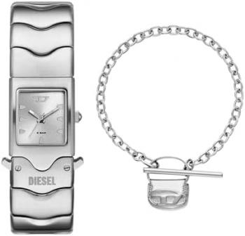 DIESEL Men's Closer Silver-Tone Stainless Steel Watch and Bracelet, Set